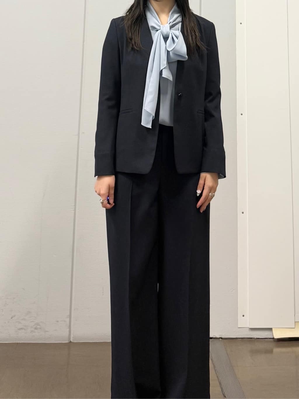 mizukiさんの「INDIVI｜【洗える／通勤／スーツ】メランジストレッチ ノーカラージャケット」を使ったコーディネート