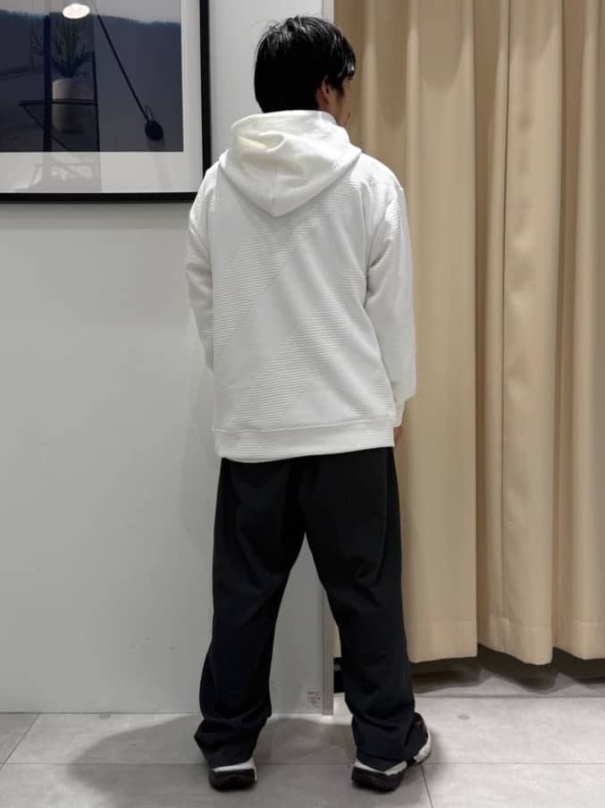はさんの「THE SHOP TK｜【さりげない表情が、品よく映える。】ふくれジャカードパーカ」を使ったコーディネート