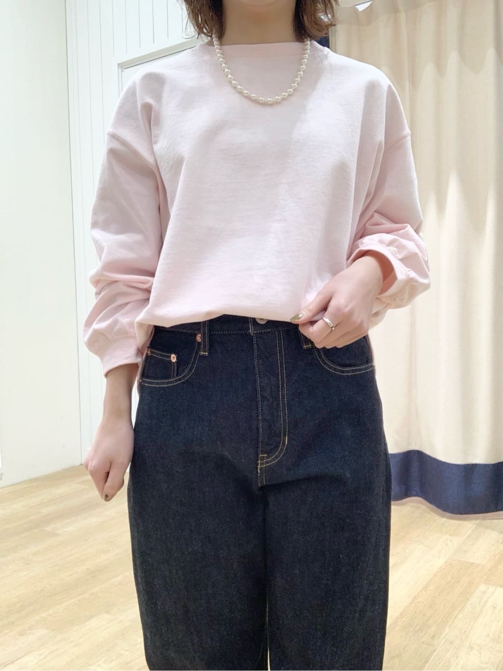 IMARIさんの「Dessin｜【360度可愛い・洗える】バックヘンリーカットソー」を使ったコーディネート