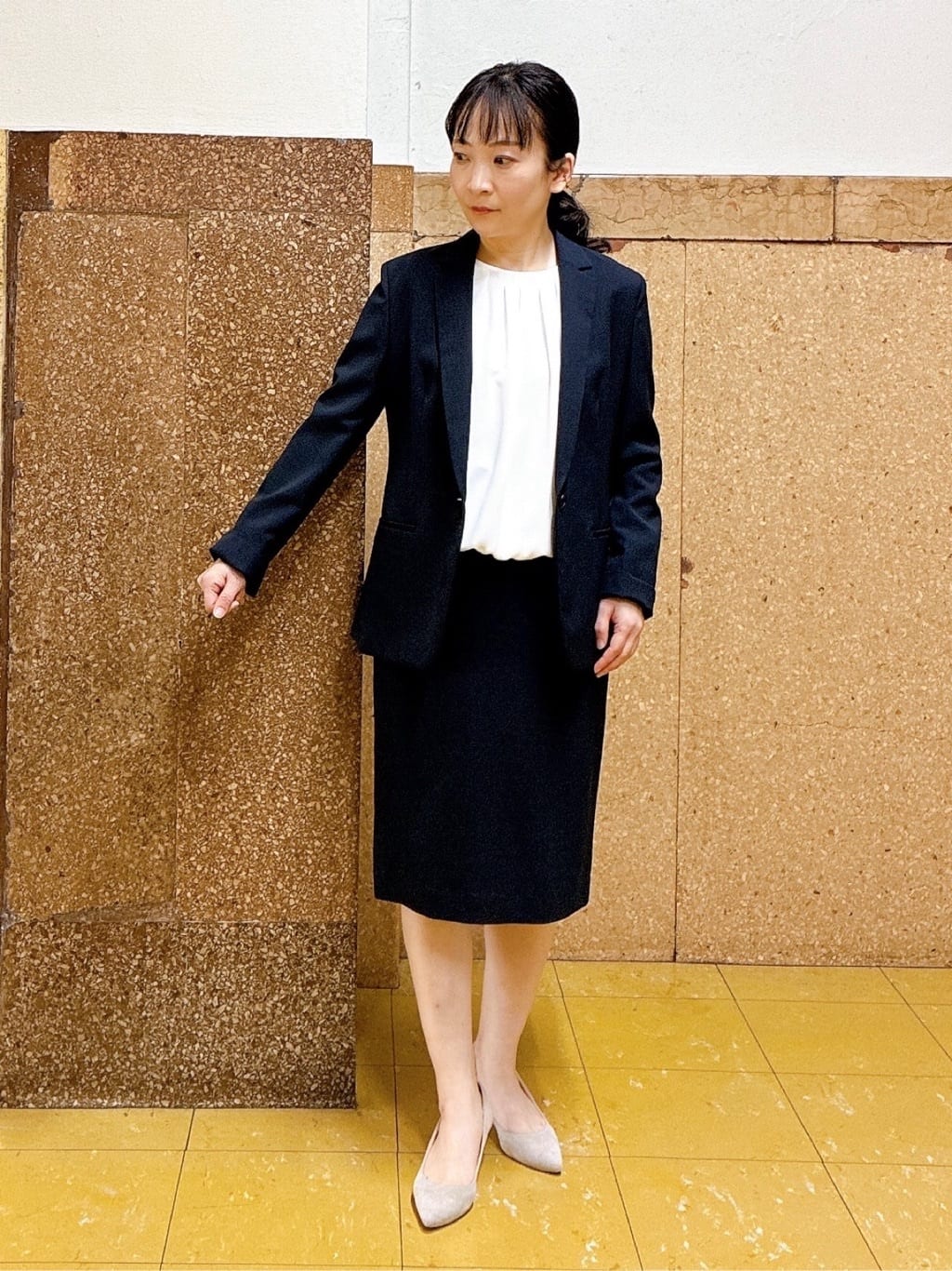 hattoriさんの「INDIVI｜【定番スーツ／UVケア／洗える】ウール調テーラードジャケット」を使ったコーディネート