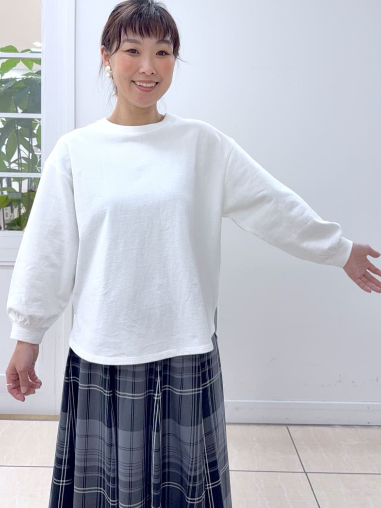 Osawaさんの「Dessin｜【360度可愛い・洗える】バックヘンリーカットソー」を使ったコーディネート