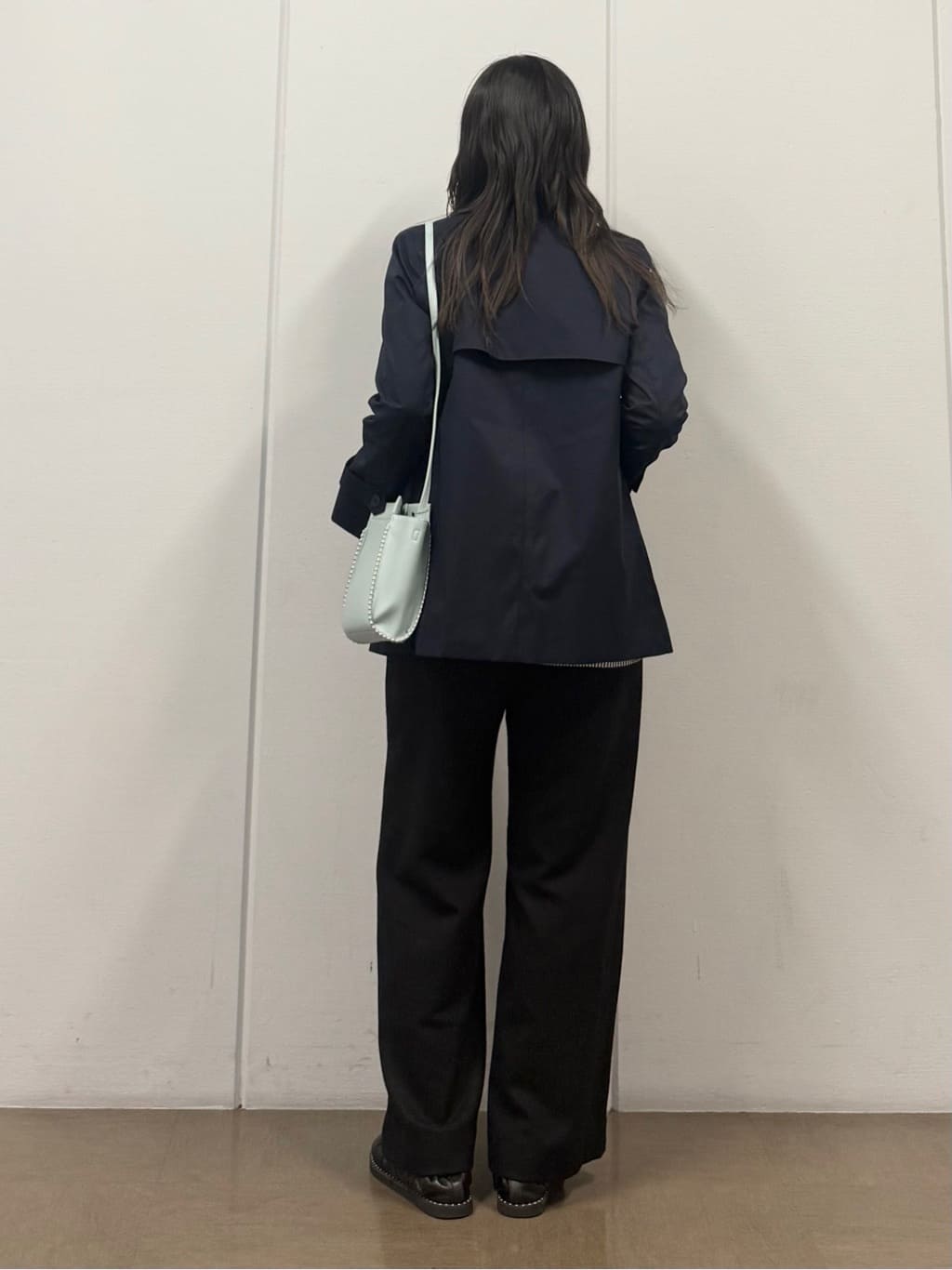 mizukiさんの「INDIVI｜【花粉付着防止／撥水／UVケア】名品トレンチコート」を使ったコーディネート