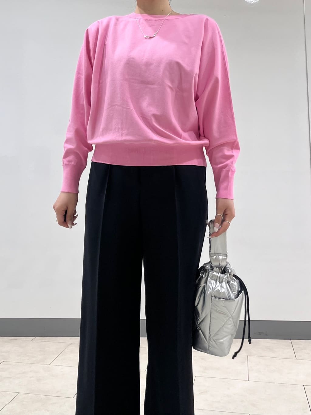 hasuさんの「INDIVI｜【洗える／多機能／SETUP可】着る日傘ジレジャケット」を使ったコーディネート