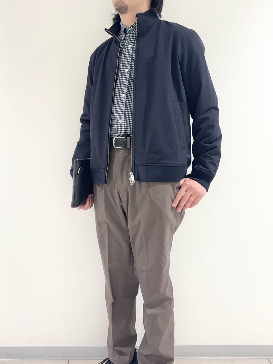 及川さんの「TAKEO KIKUCHI｜スタンドカラー ショート リブ ブルゾン」を使ったコーディネート