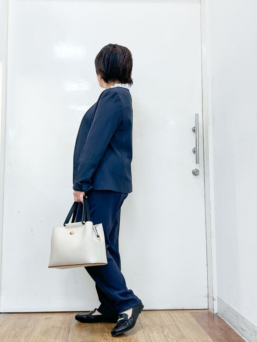 haruさんの「SHOO･LA･RUE｜【洗濯機可/UV/SS-3L】すっきり好印象 ノーカラージャケット」を使ったコーディネート