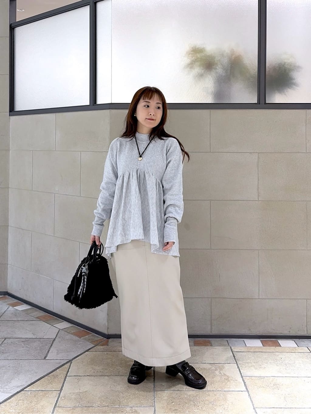 よねさんの「INDIVI｜【再入荷】ペプラムハイネックニット」を使ったコーディネート