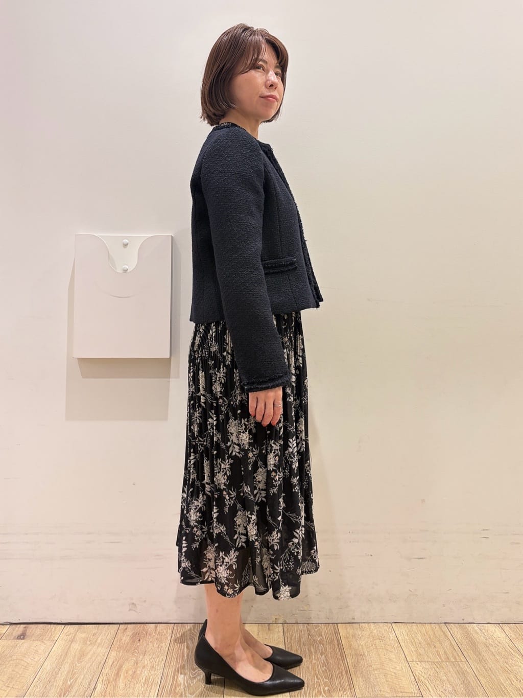 YUKOさんの「index｜ベルト付きプリーツフレアワンピース【洗濯機OK／イージーアイロン／防シワ】《5col》」を使ったコーディネート