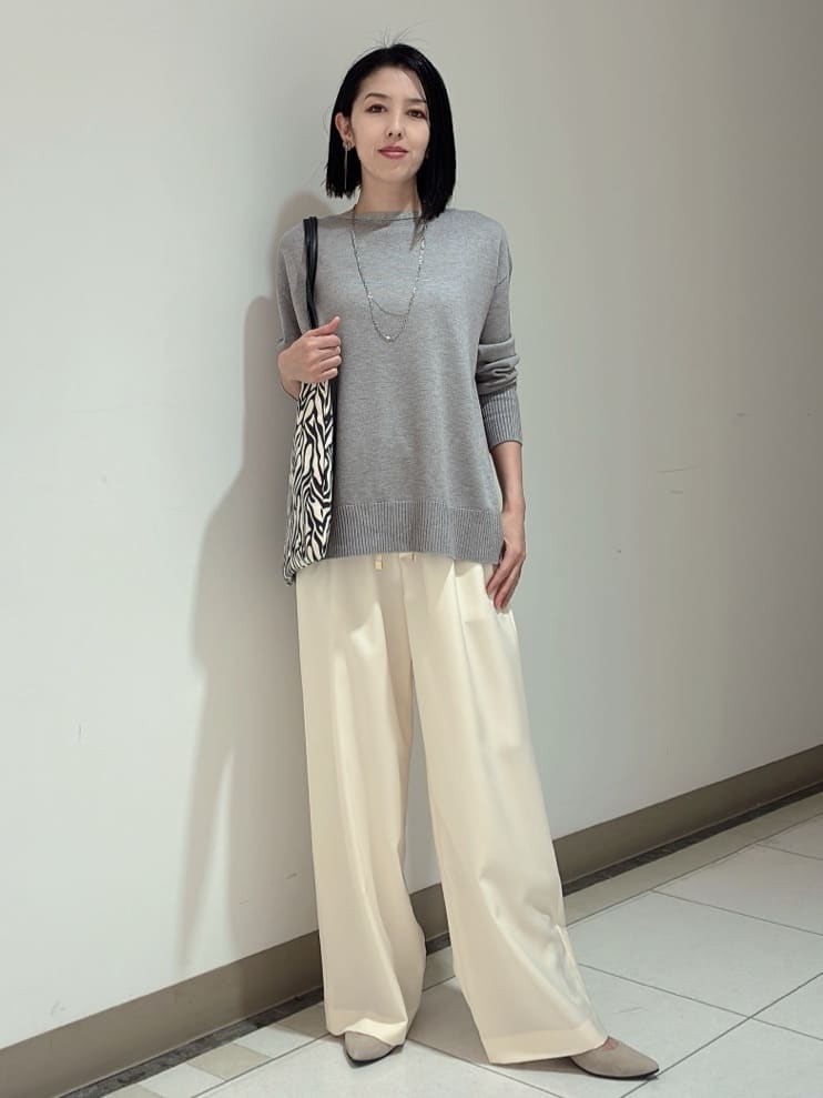 環さんの「UNTITLED｜【洗える/ワイド/ウエストゴム】ストレッチドロストパンツ」を使ったコーディネート