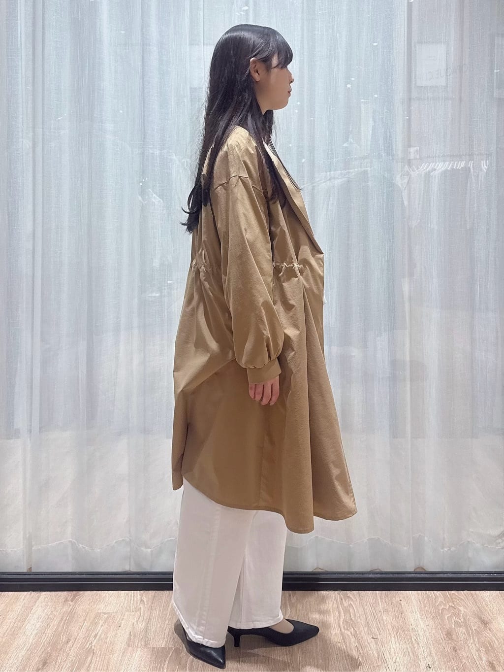 ぞうげさんの「OPAQUE.CLIP｜ヴィンテージクロスノーカラーロングコート【洗濯機OK／ストレッチ／イージーアイロン】」を使ったコーディネート