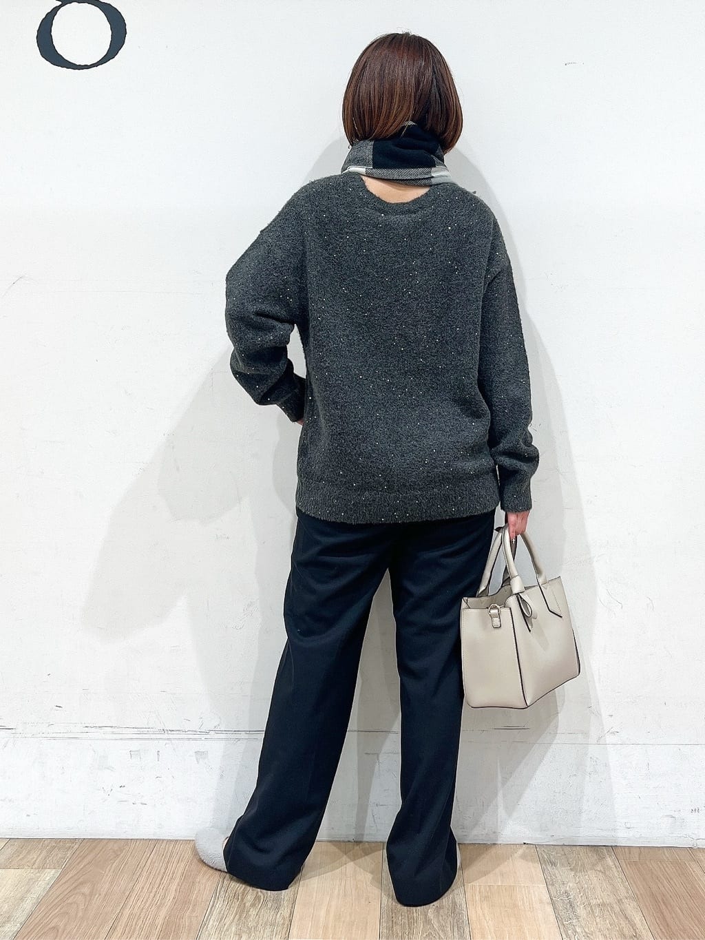 山さんさんの「grove｜華やぎ冬ニット　ミニスパンコールフェザーニット」を使ったコーディネート