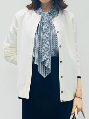 Miwaさんの「UNTITLED｜【通勤/オフィス】ジオメ柄ボウタイブラウス」を使ったコーディネート