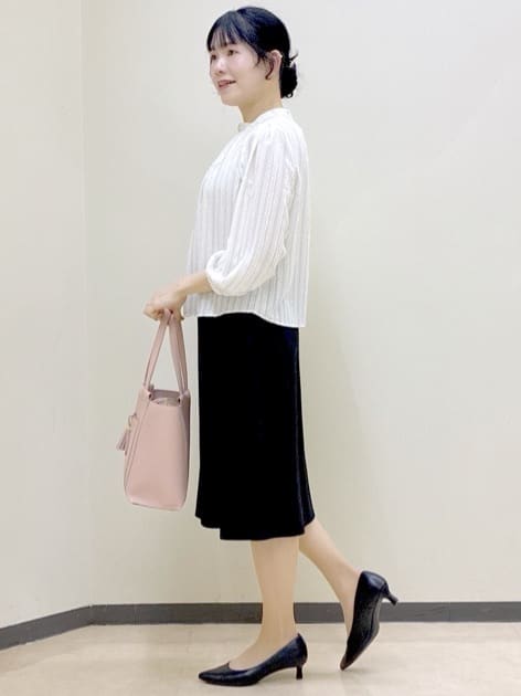 beni_gingerさんの「Reflect｜【セットアップ可】ストライプ柄ジャカードブラウス」を使ったコーディネート