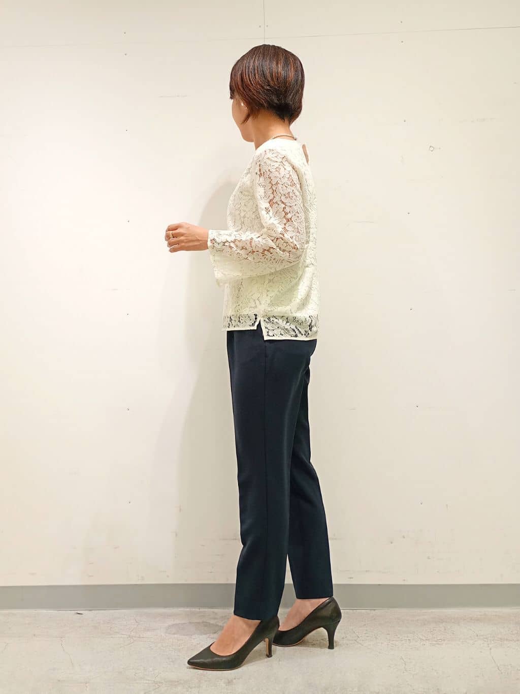Kさんの「INDIVI｜【定番スーツ／UVケア／洗える】ウール調ノーカラージャケット」を使ったコーディネート