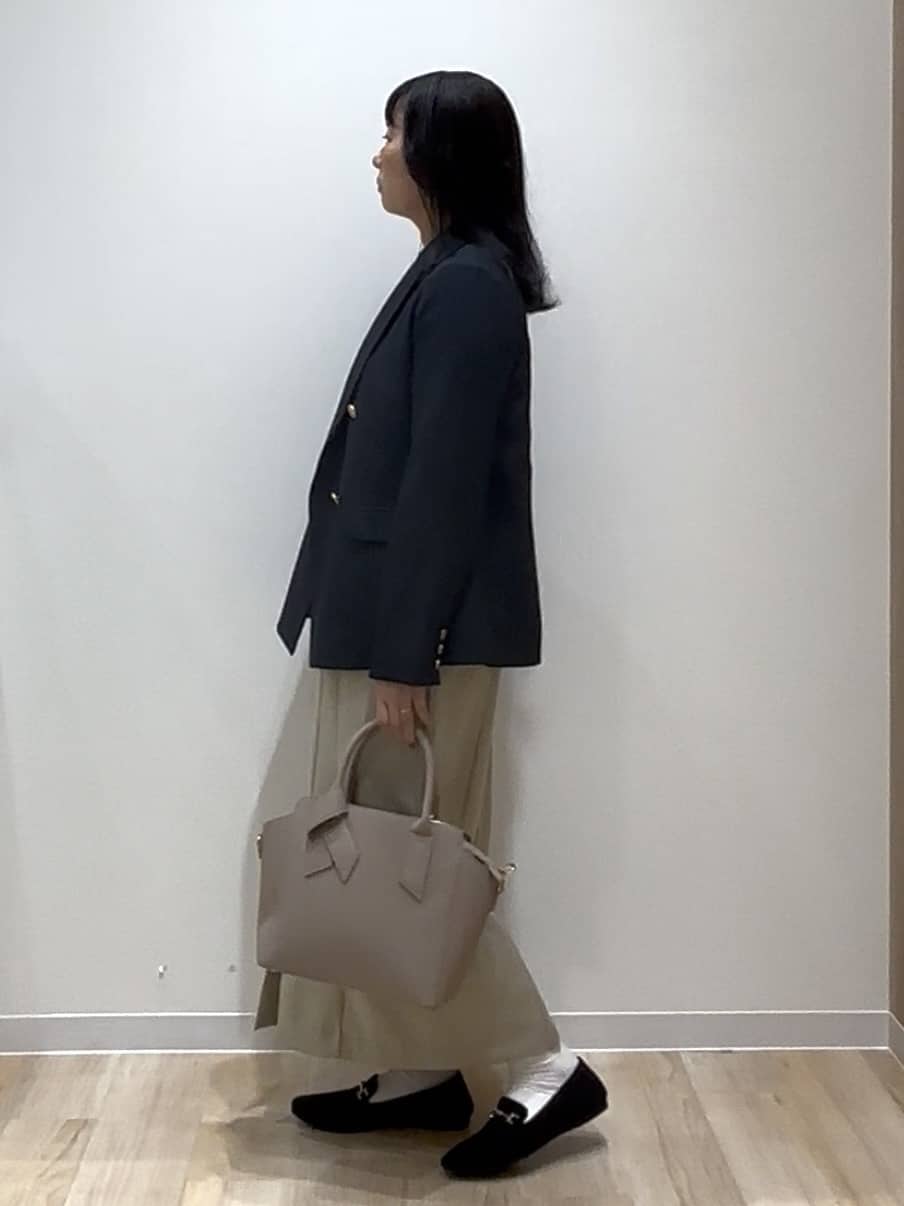 miraiさんの「grove｜【マシンウォッシュ/防シワ】ダブルテーラードジャケット【着回しカセット】」を使ったコーディネート