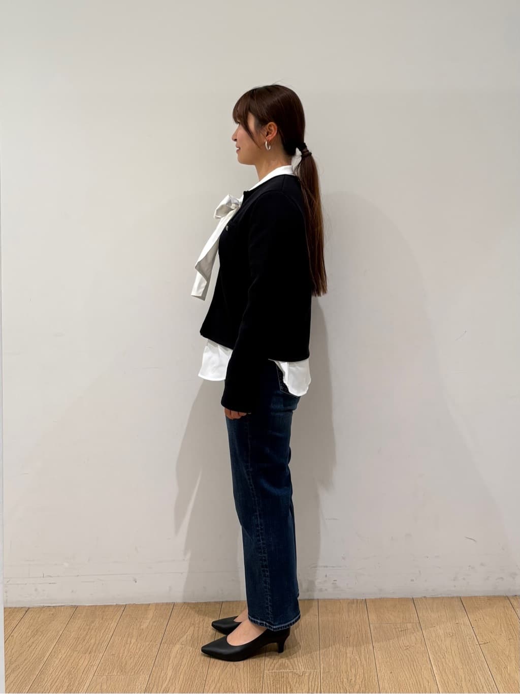 maiさんの「INDIVI｜【軽量】ブークレジャケット ニットカーディガン」を使ったコーディネート