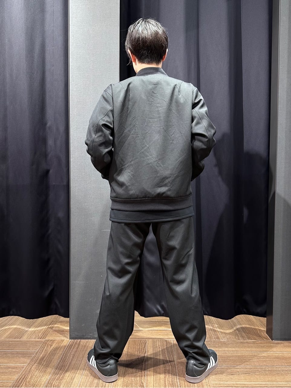 tomoyaさんの「THE SHOP TK｜FLEX LINE ストレッチリブブルゾン　ストレッチ/防シワ/マシンウォッシャブル/セットアップ可」を使ったコーディネート