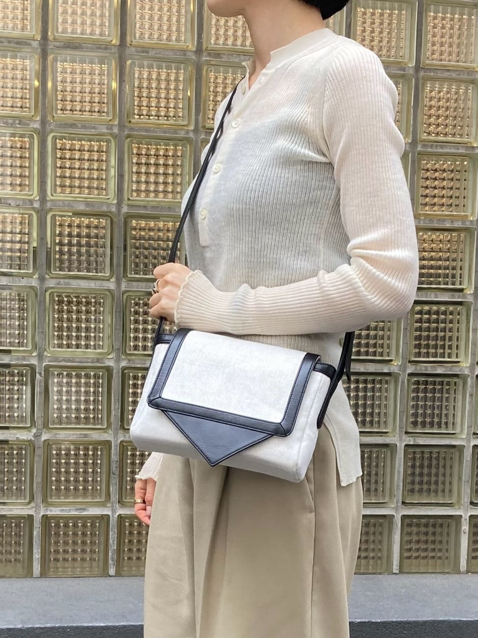 Oさんの「HIROKO HAYASHI｜TRIS（トリス）ショルダーバッグS」を使ったコーディネート