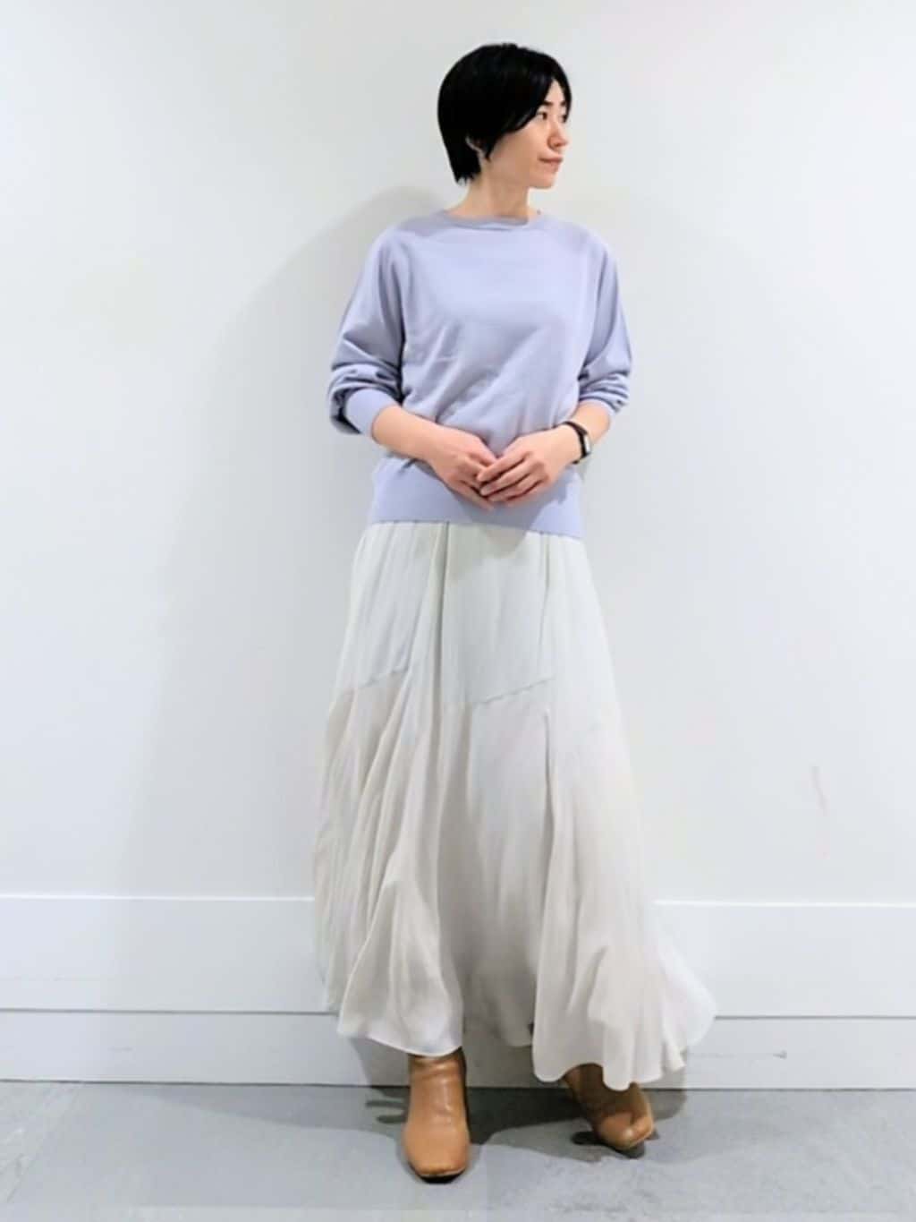 ミズタさんの「UNTITLED｜【8色展開／コンパクト丈】レーヨン混 コクーンニット」を使ったコーディネート