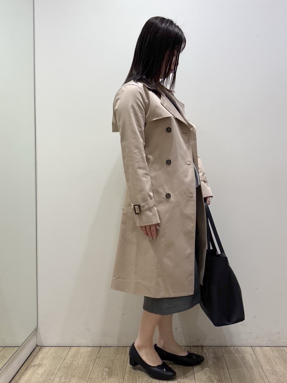 mameさんの「index｜撥水トレンチコート【洗濯機OK／花粉対応】《XS～3L》」を使ったコーディネート