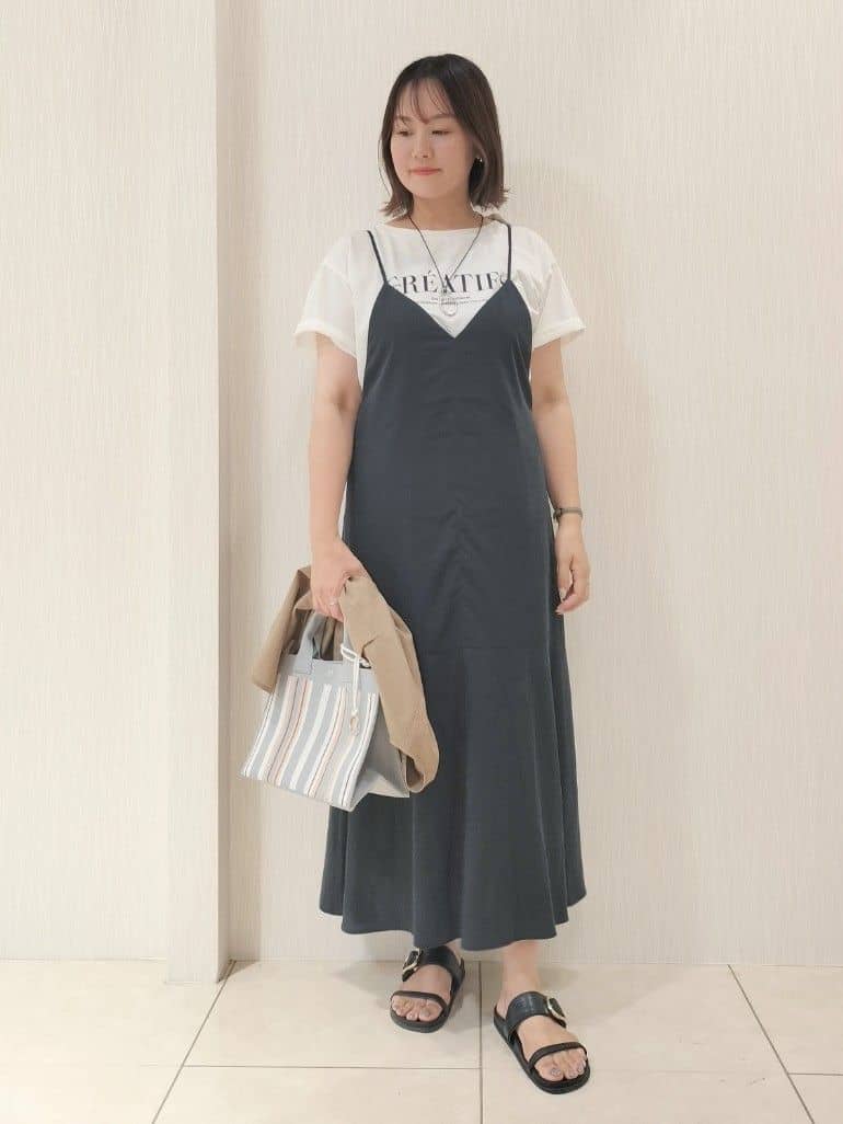 naokoさんの「UNTITLED｜【秋も着られる/セットアップ可】リラククールシャツ」を使ったコーディネート