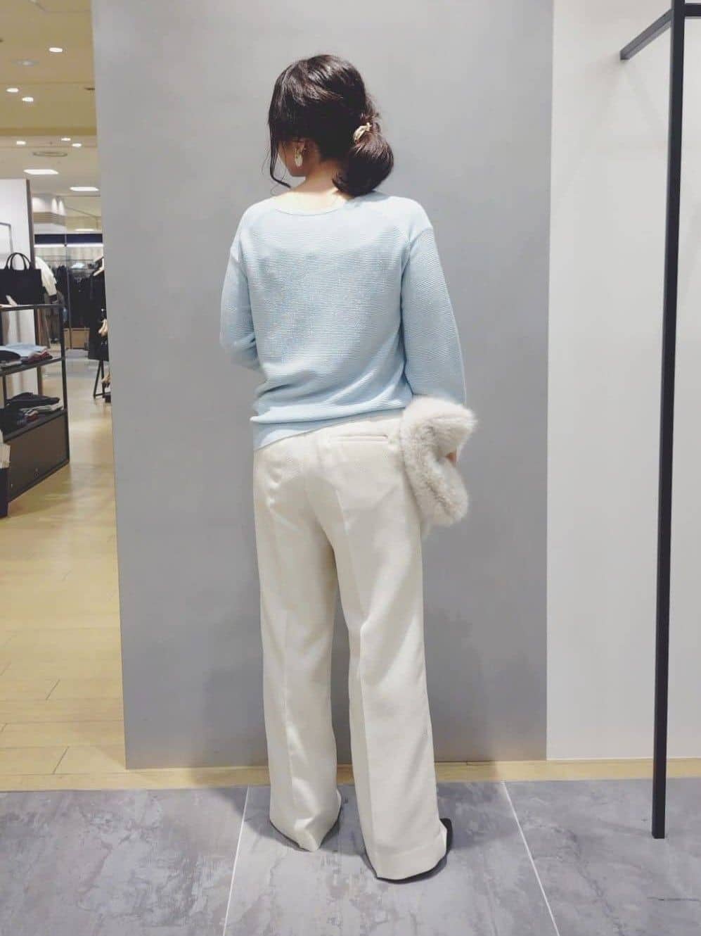 TOMOMIさんの「INDIVI｜【2WAY】フェイクファートート」を使ったコーディネート