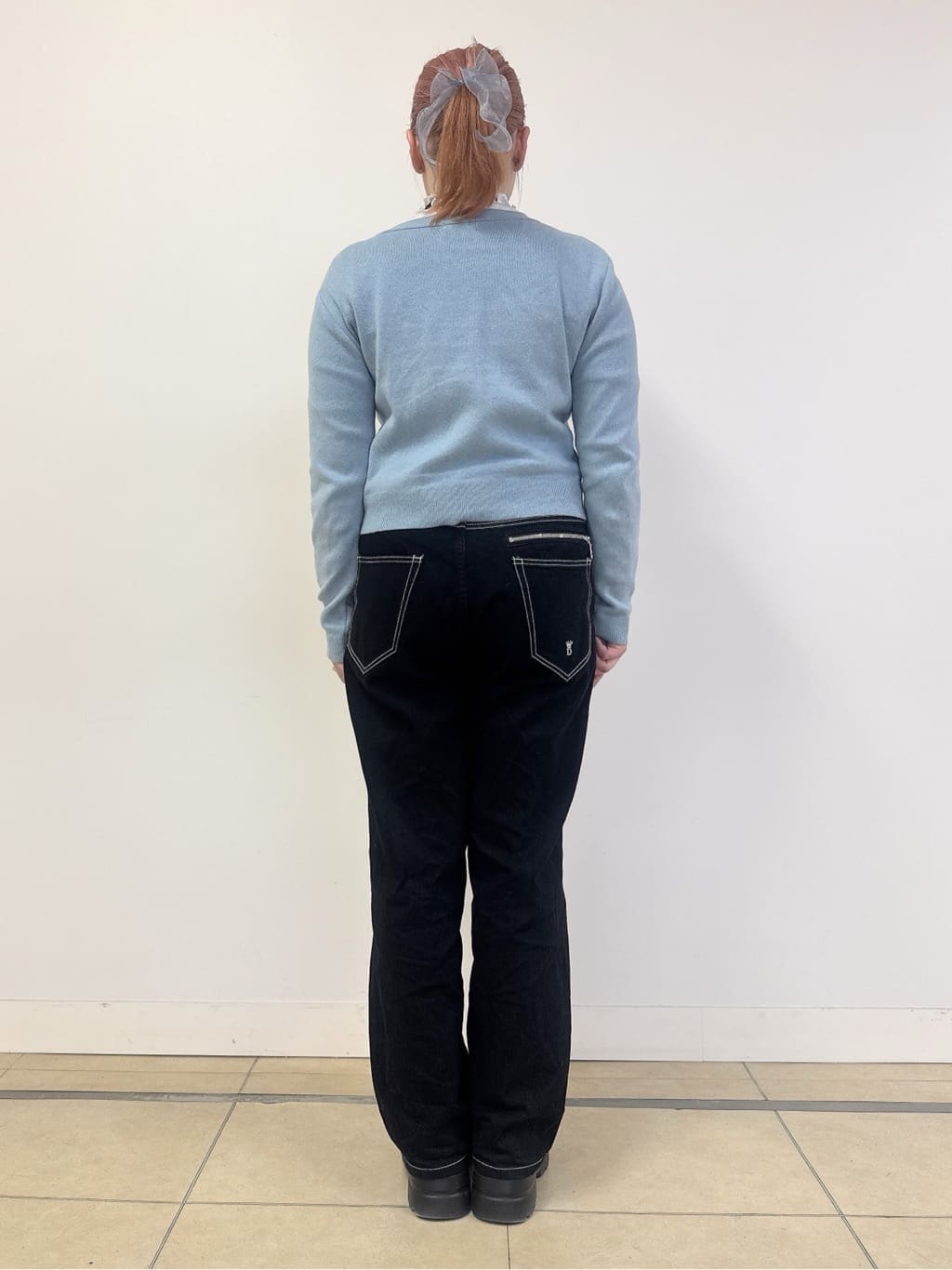 なかもとあきさんの「DRESSTERIOR｜◆ウォッシャブルコットンカシミヤカーディガン」を使ったコーディネート