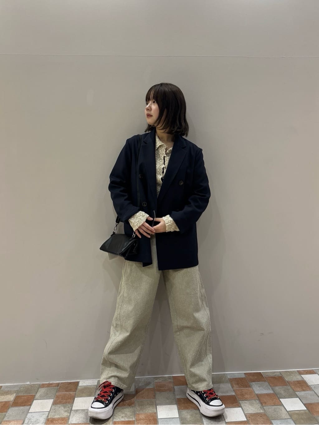 みゆさんの「INDIVI｜ダブルブレストオーバージャケット」を使ったコーディネート