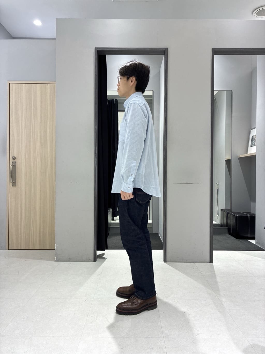 わいずみさんの「TAKEO KIKUCHI｜【ウールカシミヤブレンド】ビーバー調 スタンドカラー コート」を使ったコーディネート