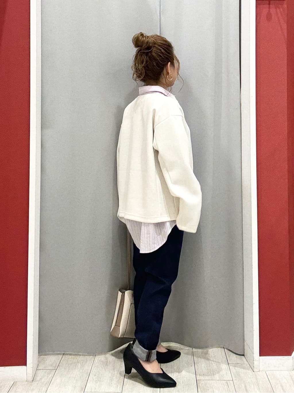 shioさんの「SHOO･LA･RUE｜【SHOO・LA・RUE DENIM】毎日使いたくなる ストレッチデニムスキニーパンツ」を使ったコーディネート