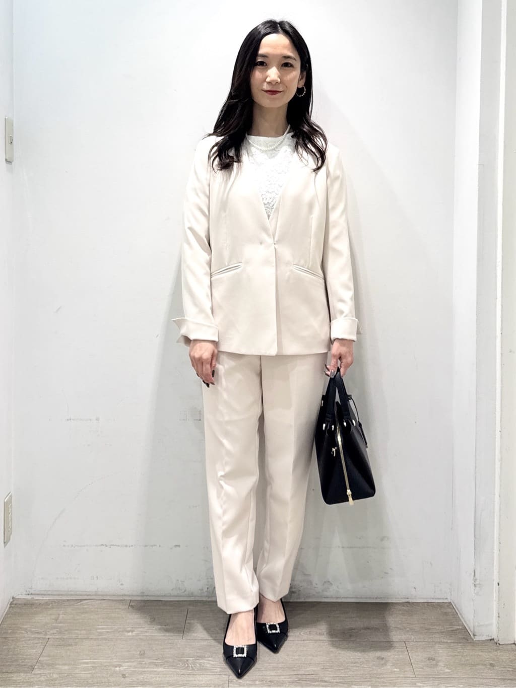 yuicciさんの「OPAQUE.CLIP｜《通勤／セットアップ対応》 Vネックジャケット／ダブルクロス【洗濯機OK】」を使ったコーディネート