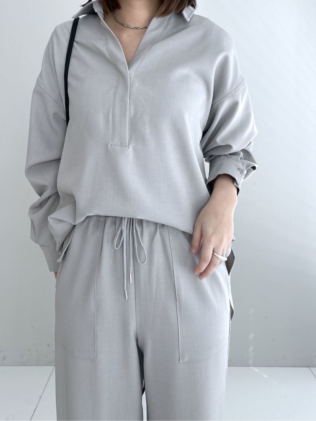 Hirokaさんの「Dessin｜【2点セット・洗える】メランジツイルセットアップ」を使ったコーディネート