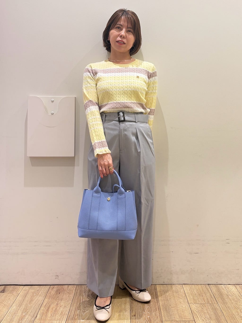 YUKOさんの「index｜【吸水速乾】ストレッチワイドストレートパンツ／セットアップ対応《洗濯機OK》」を使ったコーディネート