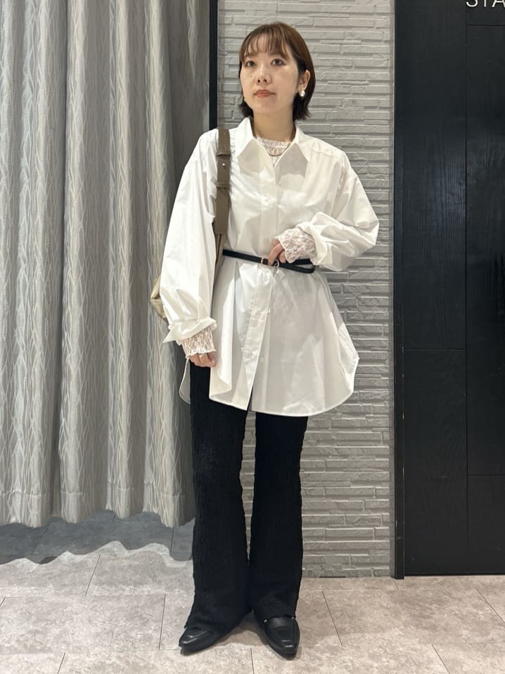 ga_riさんの「THE SHOP TK｜ゆったりシルエットで体型カバー ロングシャツ」を使ったコーディネート
