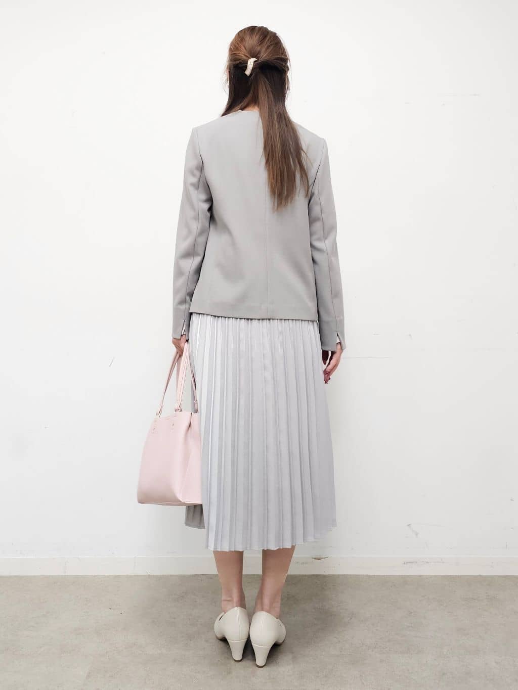 ゆゆさんの「SHOO･LA･RUE｜【洗濯機可/UV/SS-3L】すっきり好印象 ノーカラージャケット」を使ったコーディネート