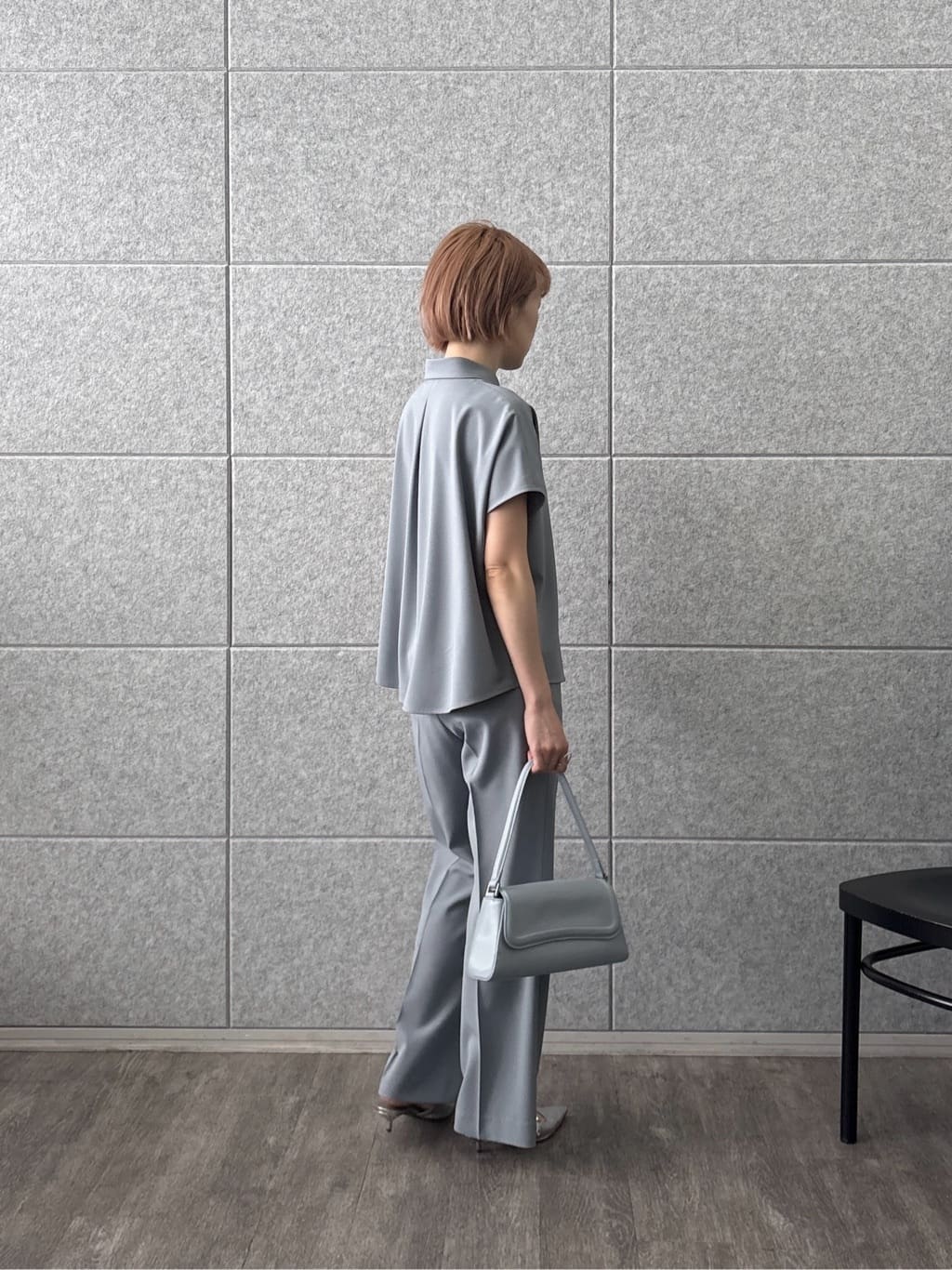 mikuさんの「INDIVI｜Comfy SET UP｜フレアスリーブブラウス【セットアップ対応／通勤／カセット服／接触冷感／UV」を使ったコーディネート