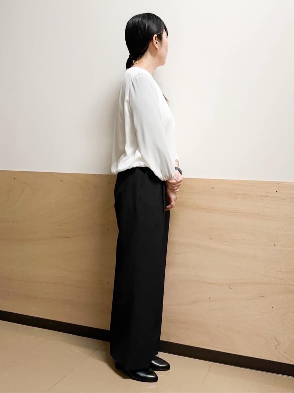すーさんの「grove｜【マシンウォッシュ／防シワ/SS-3L】ストレッチワイドパンツ」を使ったコーディネート