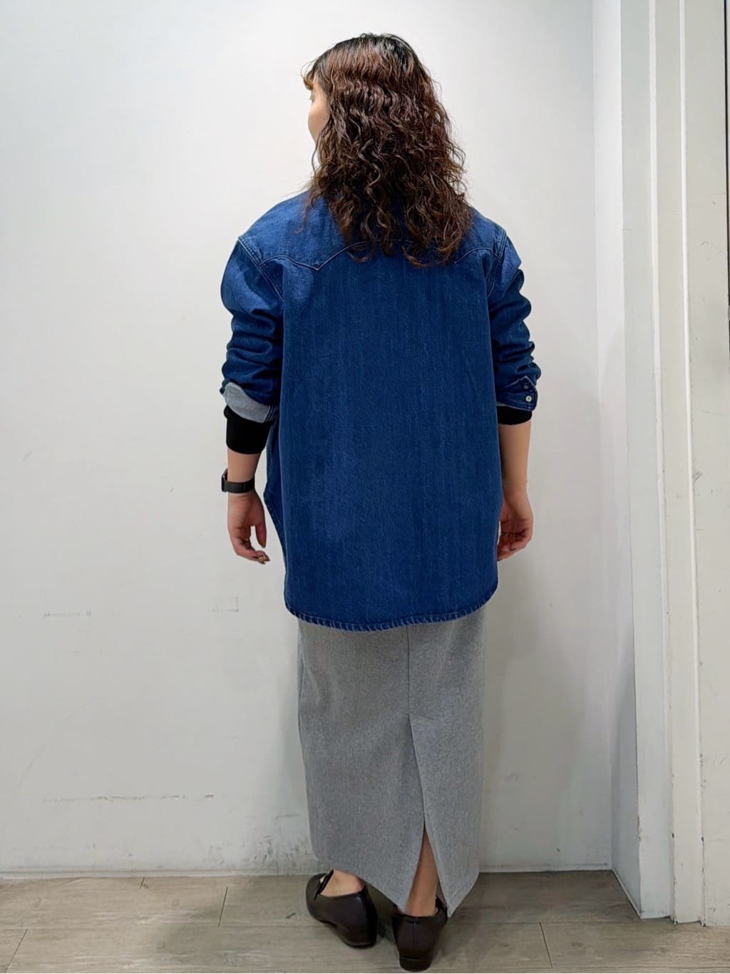 sumicaさんの「OPAQUE.CLIP｜【Lee別注】ウエスタンシャツデニムジャケット【洗濯機OK】」を使ったコーディネート