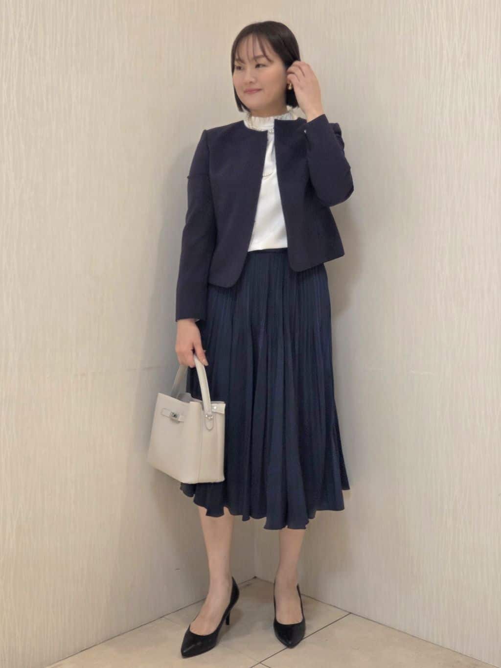 naokoさんの「UNTITLED｜◆【洗える/ストレッチ性/軽い】ノーカラージャケット」を使ったコーディネート