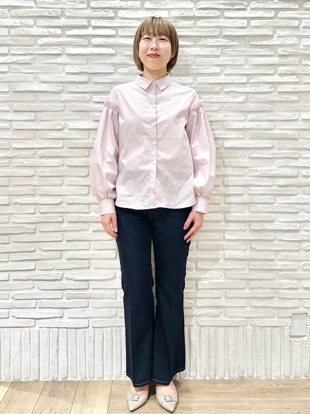Hana...eさんの「index｜ボリュームスリーブブラウス【洗濯機OK】《5col》」を使ったコーディネート