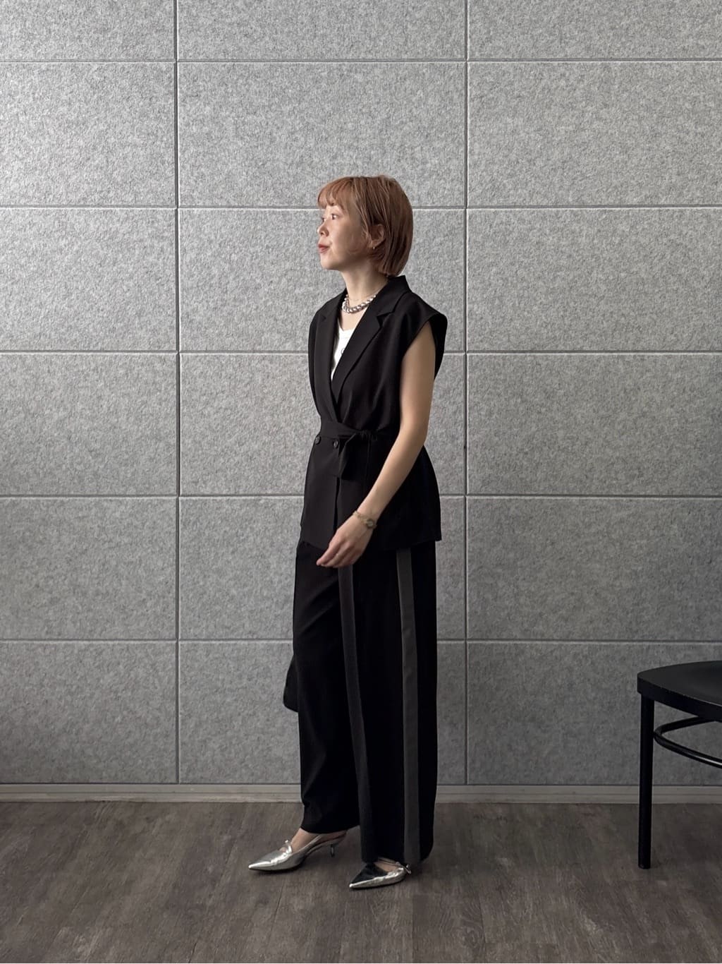 mikuさんの「INDIVI｜Comfy SET UP｜イージーサイドラインワイドパンツ【セットアップ対応／通勤／カセット服／接触」を使ったコーディネート