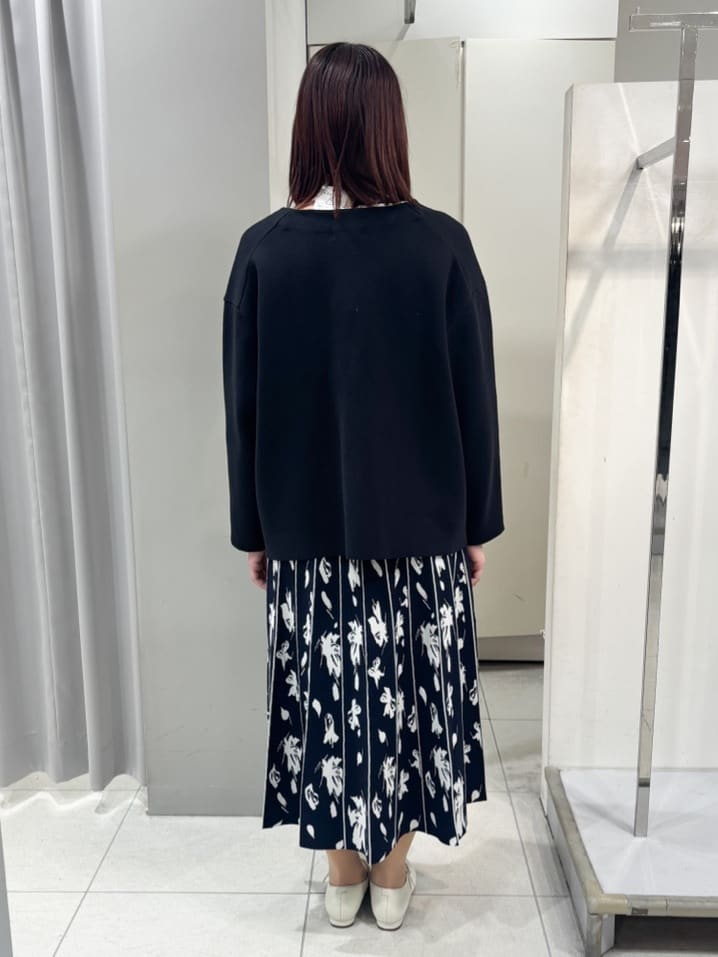 yuiさんの「Reflect｜【着回し力◎】ジャケット風ニットカーディガン」を使ったコーディネート