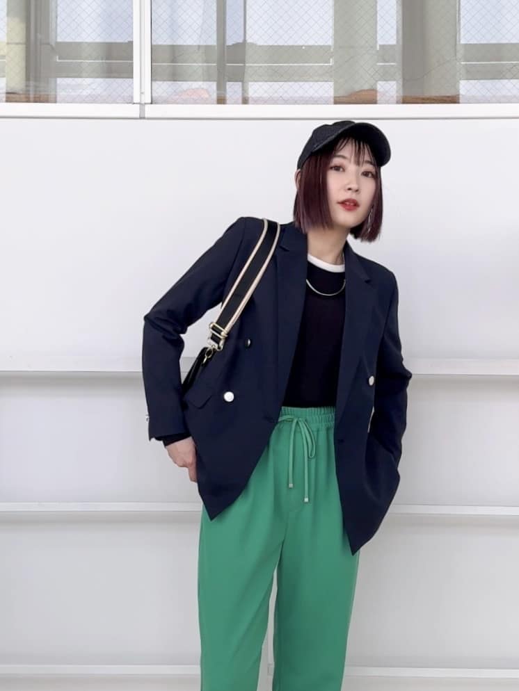 𝐜𝐡𝐢𝐤𝐚さんの「SHOO･LA･RUE｜【セットアップ可/S-LL/洗濯機可】マニッシュに決まる ダブルブレストジャケット」を使ったコーディネート