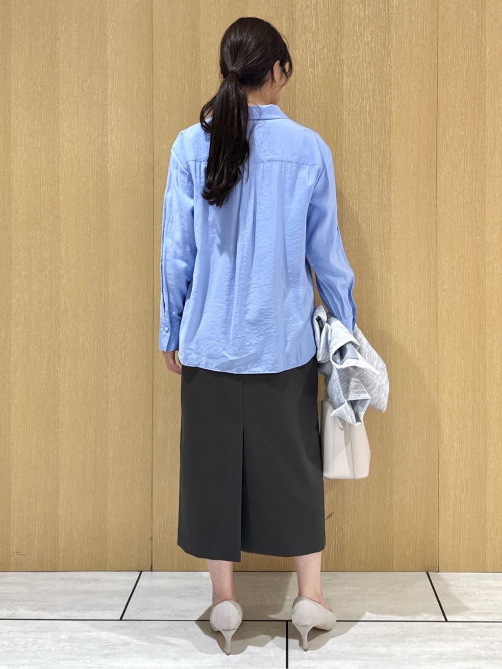nanaさんの「UNTITLED｜◆【洗える/接触冷感】リラックスボウタイブラウス」を使ったコーディネート