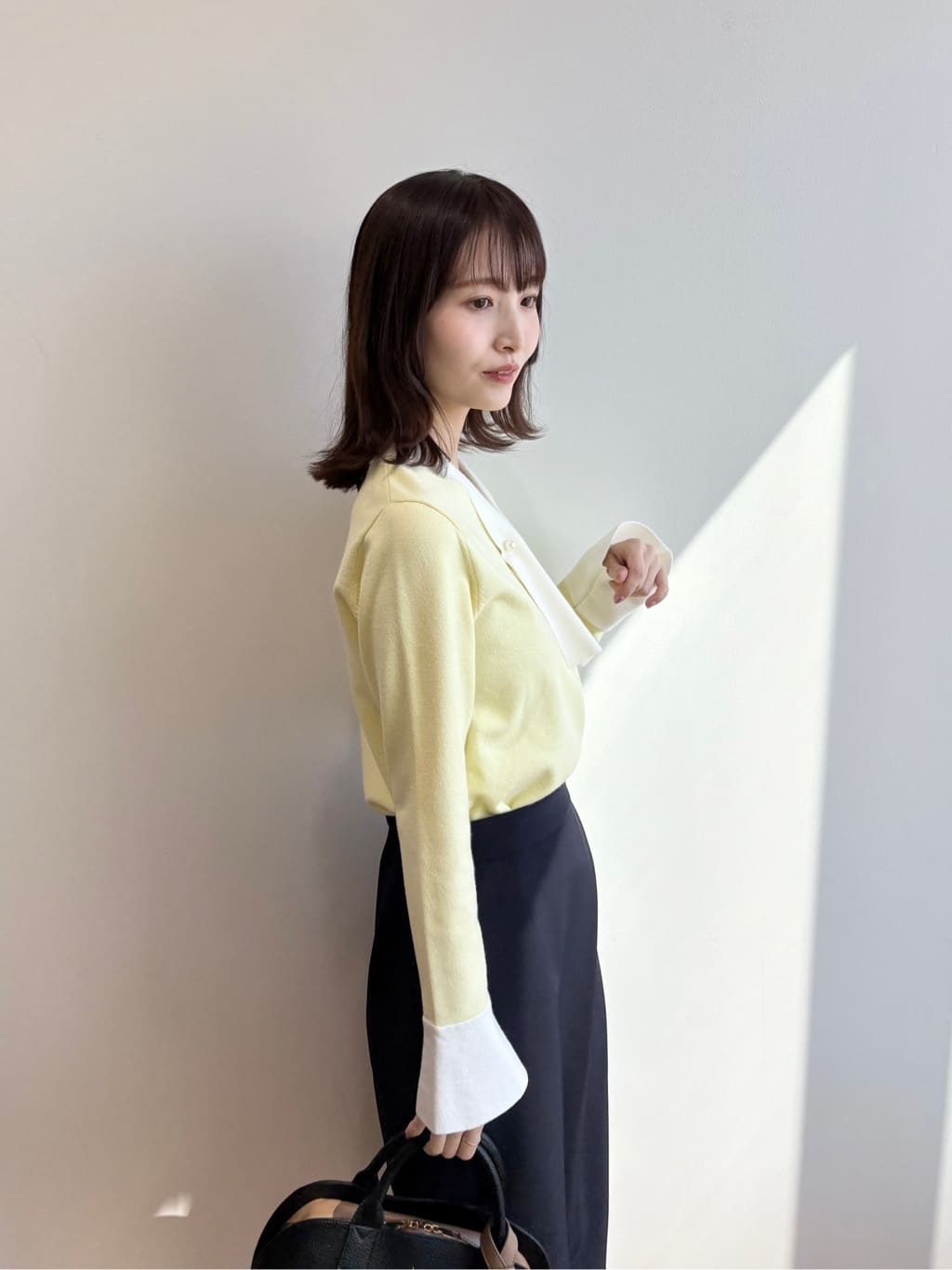 みさかさんの「index｜バイカラーボウタイパール調ニット【洗濯機OK】」を使ったコーディネート