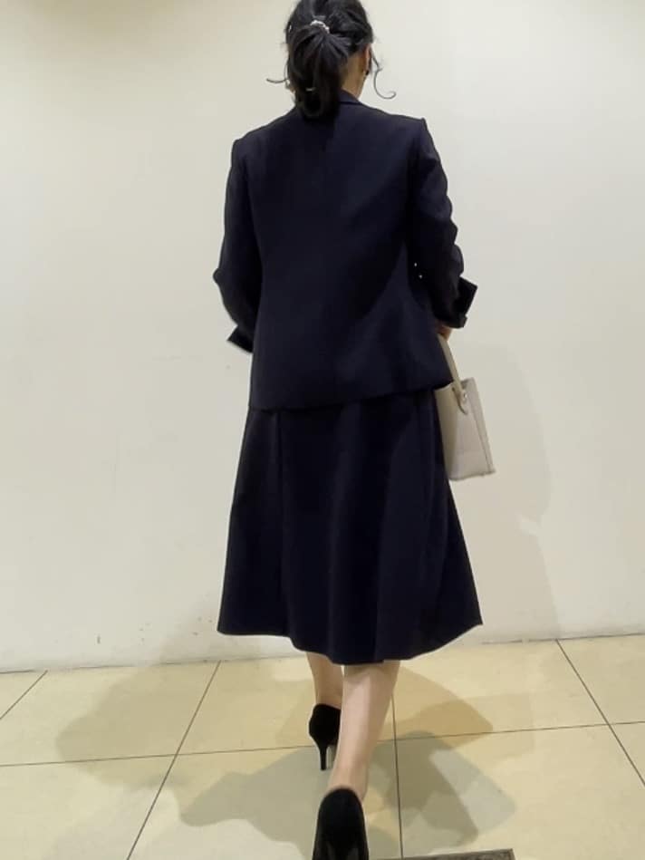 watanabeさんの「UNTITLED｜【透けにくい/ウエストイン見え】タックブラウス」を使ったコーディネート