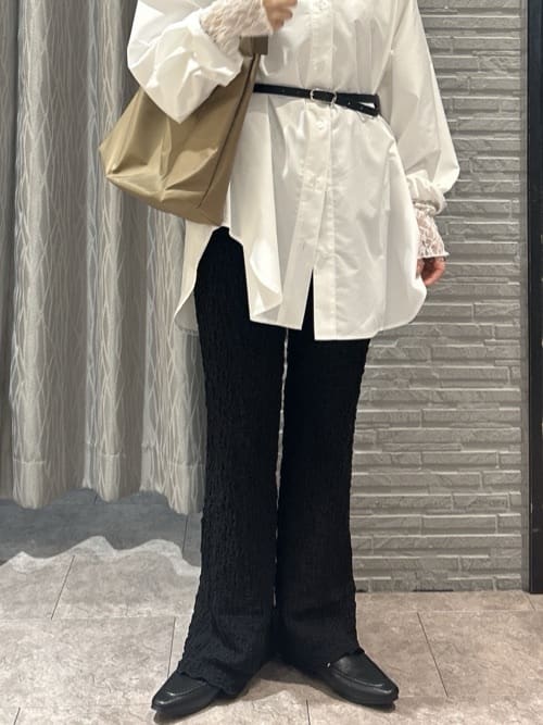 ga_riさんの「THE SHOP TK｜ゆったりシルエットで体型カバー ロングシャツ」を使ったコーディネート