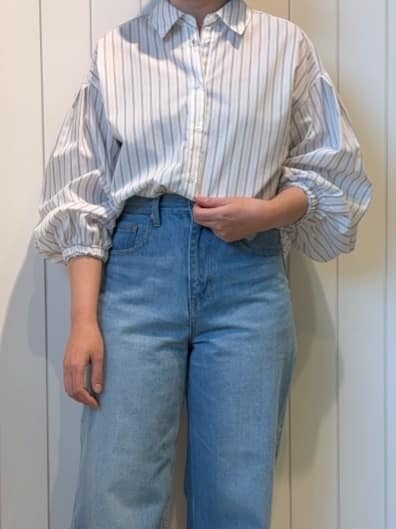 Kikuchi さんの「Dessin｜【洗える】バルーンスリーブバンドカラーシャツ」を使ったコーディネート
