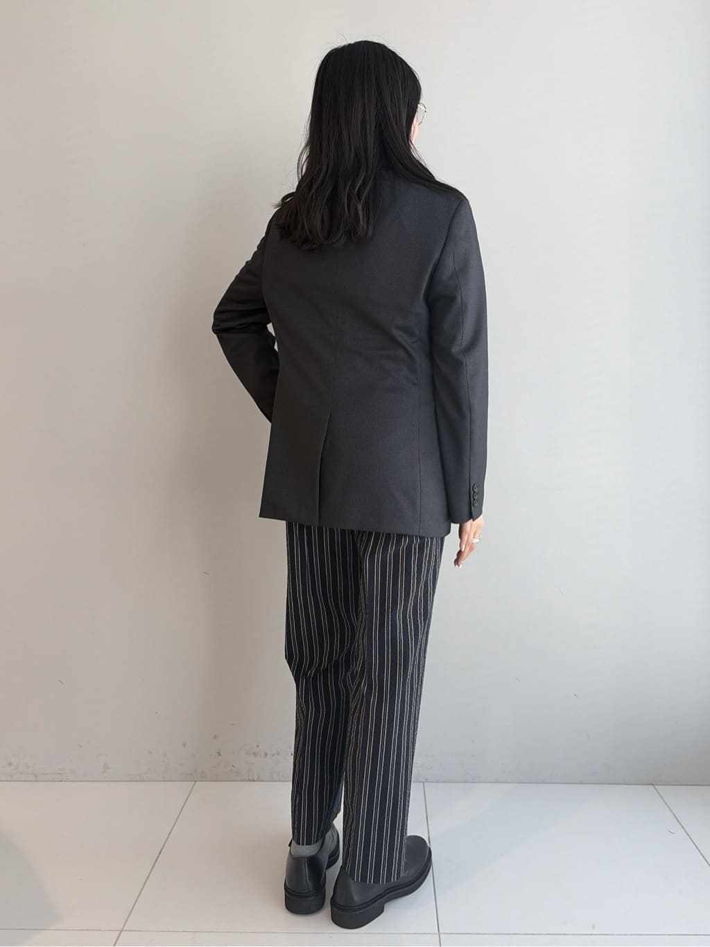 Akutagawaさんの「TAKEO KIKUCHI｜ワンストローク刺繍 半袖 Tシャツ」を使ったコーディネート