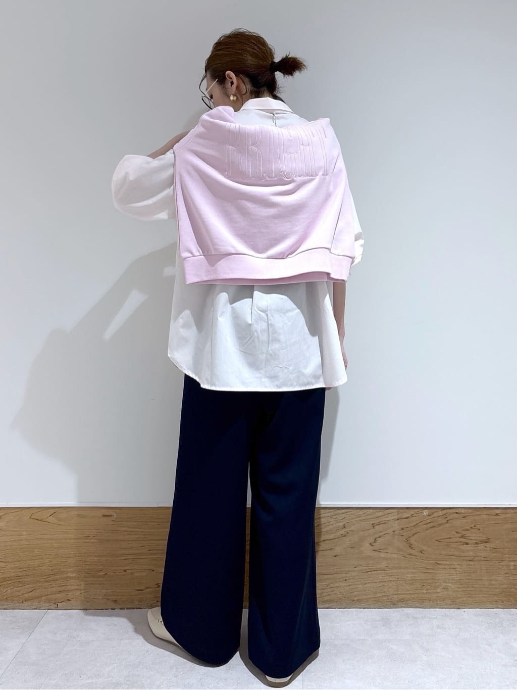 はなさんの「OPAQUE.CLIP｜ロゴ刺繍裏毛トップス【洗濯機OK】」を使ったコーディネート