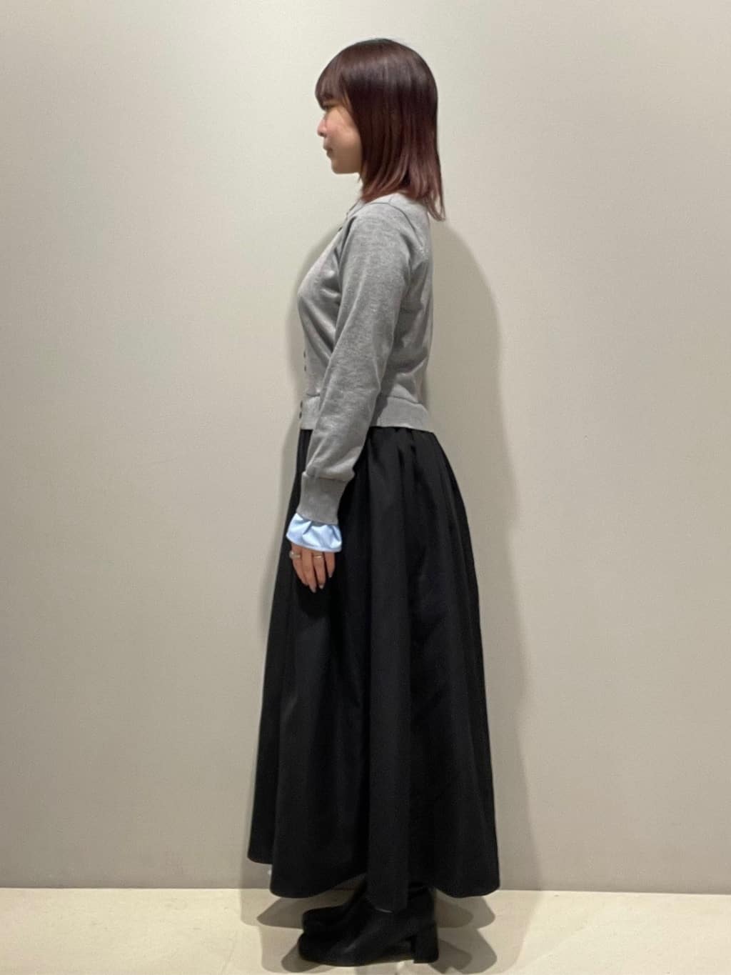 mikiさんの「OPAQUE.CLIP｜ポロ襟ニットドッキングフレアワンピース【洗濯機OK】」を使ったコーディネート